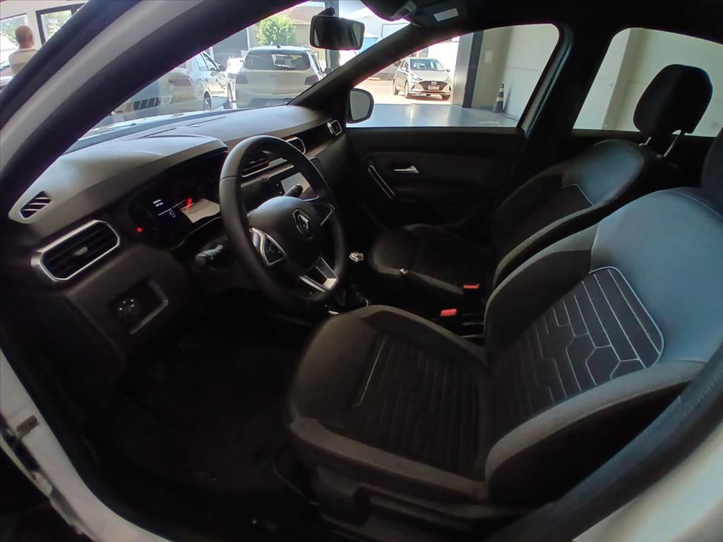 RENAULT DUSTER 1.6 16V SCE FLEX INTENSE MANUAL